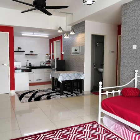 Cheqma D'Perdana Apartment Кота-Бару Экстерьер фото
